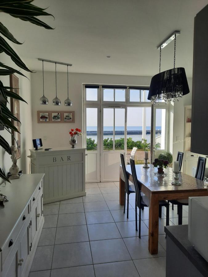 Apartment De La